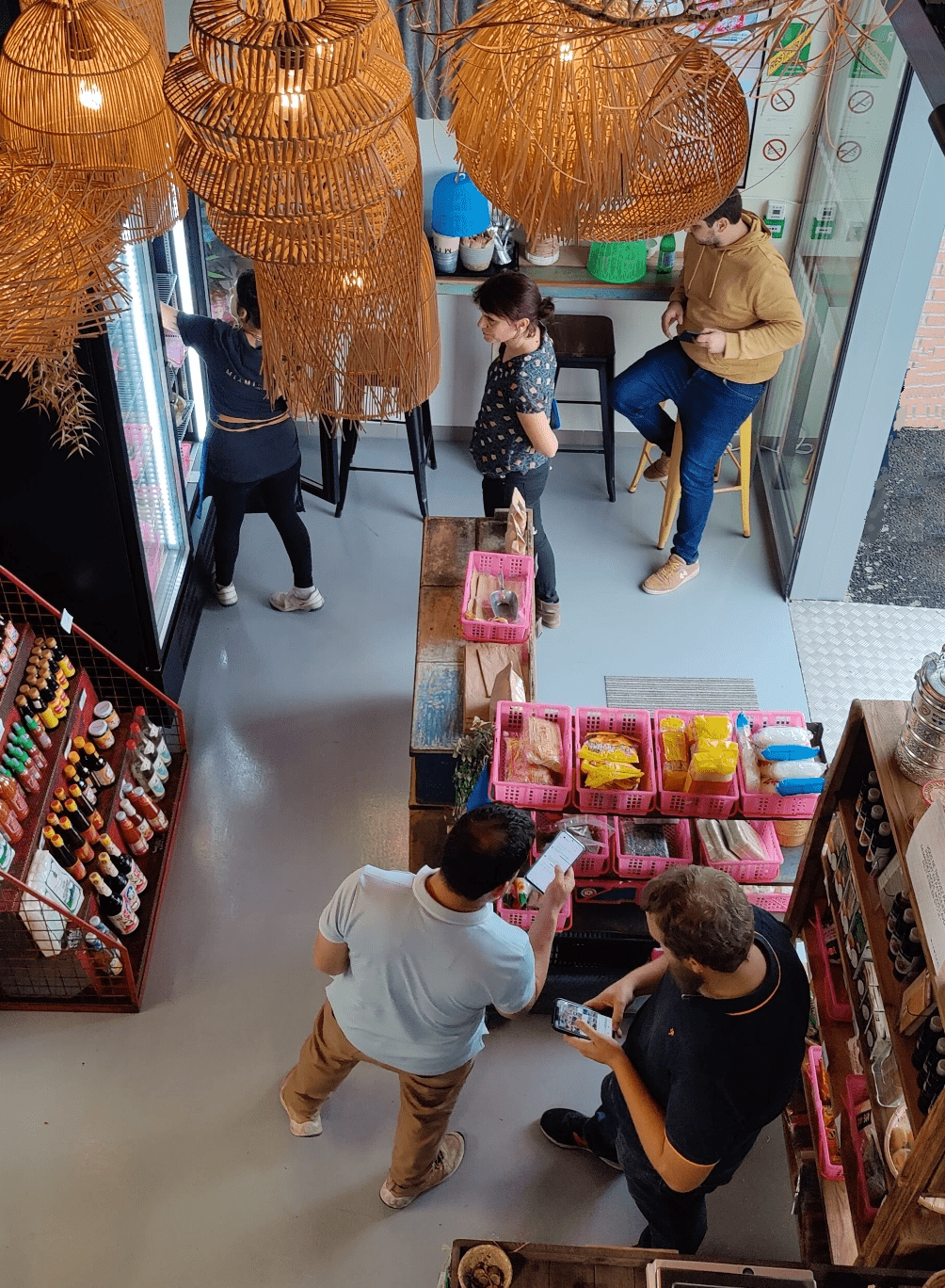 Food & Store